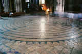 chartres8-0005labyrinthwl.jpg (119866 bytes)